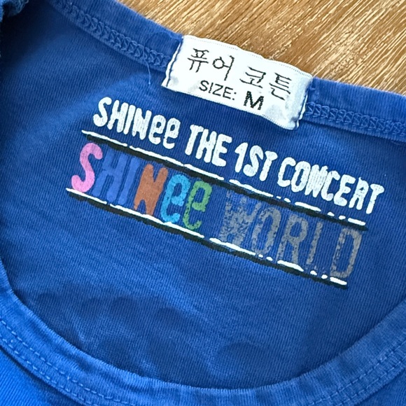 Shinee World * ultra rare * the 1st concert tee shirt Jonghyun 2nd gen k-pop - Picture 5 of 6